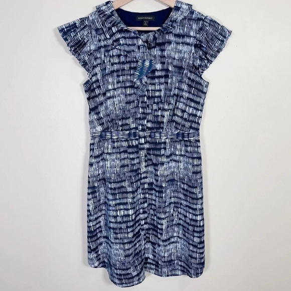 Banana  Republic Sleeveless Ruffle Front Pleated Collar Blue And White Dress - Picture 5 of 16